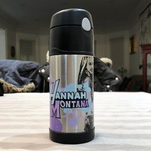 Thermos stainless steel water bottle